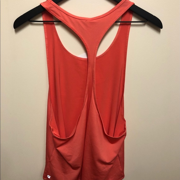 NWT Fabletics Peggy Tank - Picture 4 of 5